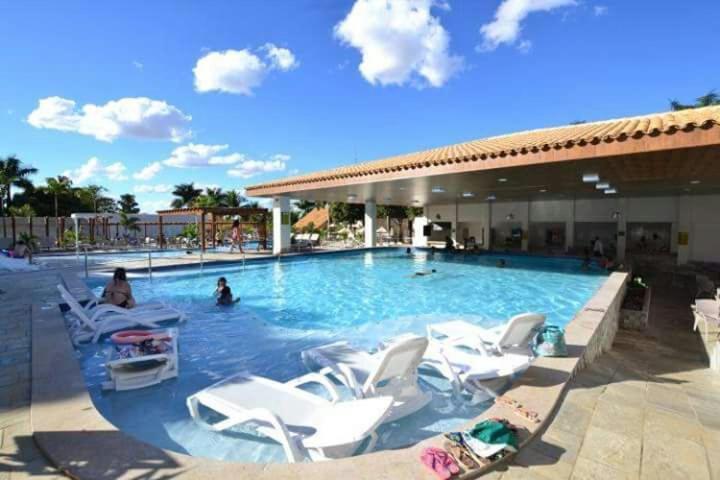 Flat Di Roma Resort Internacional Caldas Novas Esterno foto
